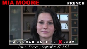 Check out this video of Mia Moore having an audition. Erotic meeting between Pierre Woodman and Mia Moore, a French girl. 